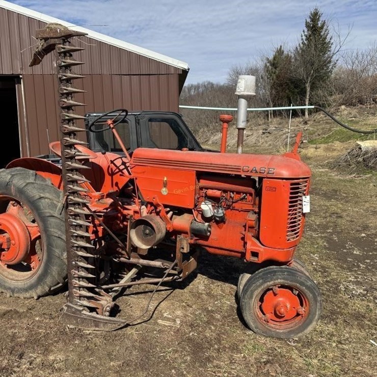 Case VAC Tractor - OFF SITE