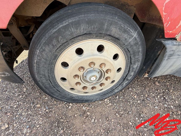 1990-kenworth-t600-image-13