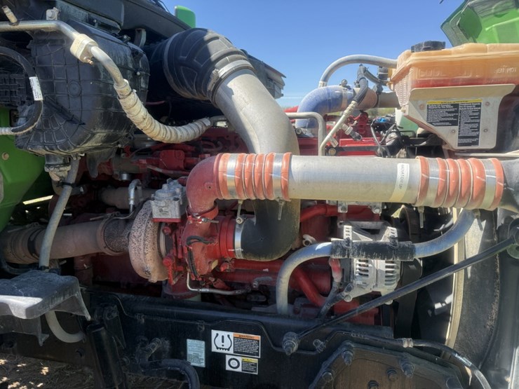 2019-peterbilt-567-image-10