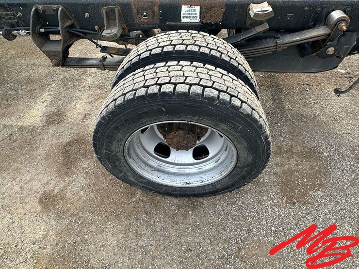 2010-dodge-ram-4500-image-12