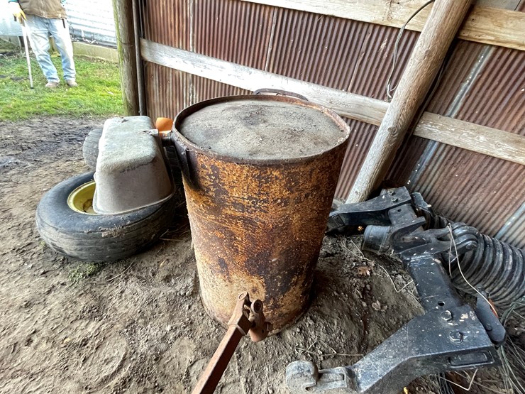 #6087-•-daisy-auto-waterer-image-4