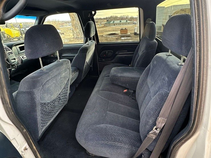 1997-gmc-3500-image-35