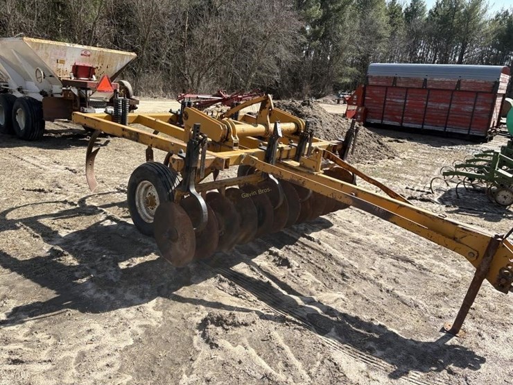 dakon-5-shank-chisel-plow-with-disc-image-2