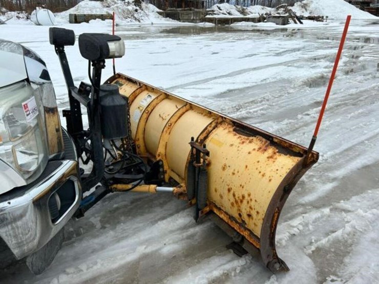 2011-ford-f350-image-39