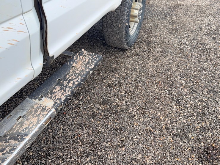 2018-ford-f350-xl-image-11