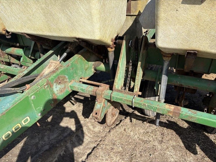 john-deere-7000-image-5