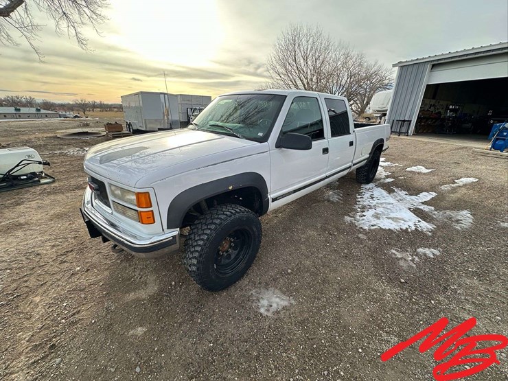 1997-gmc-3500-image-1