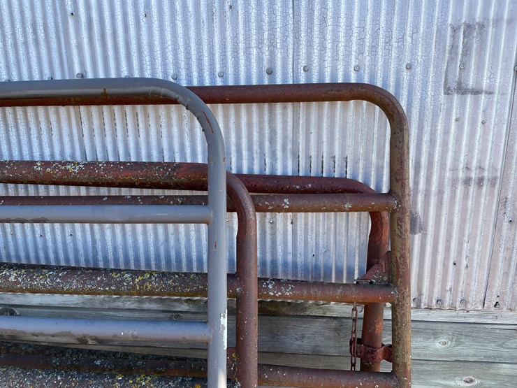 #6064-•-(5)-gates-image-11