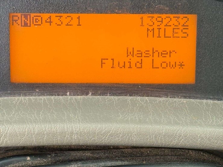 2008-international-7400-image-53