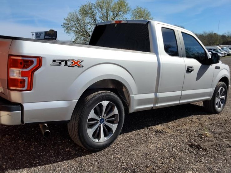 2019-ford-f150-image-24