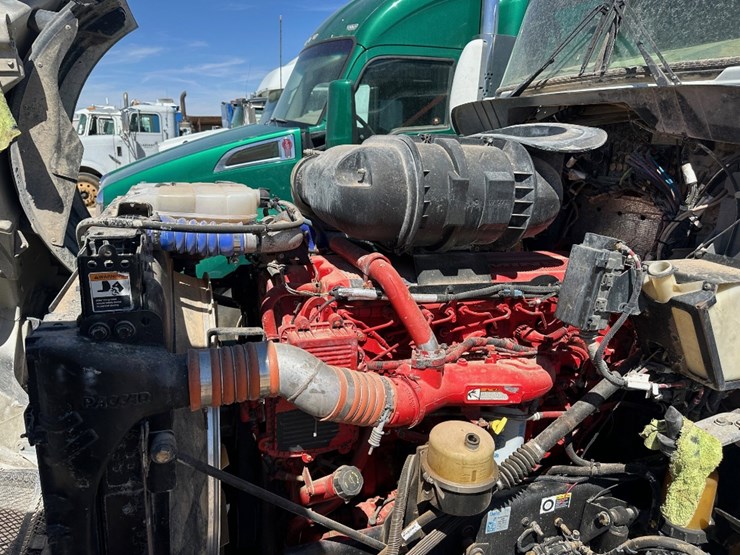 2013-kenworth-unknown-image-15