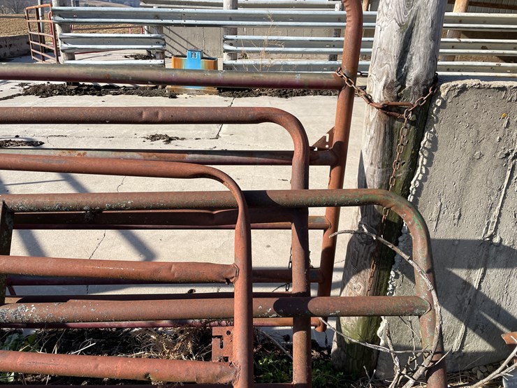 #6062-•-used-gates-image-24