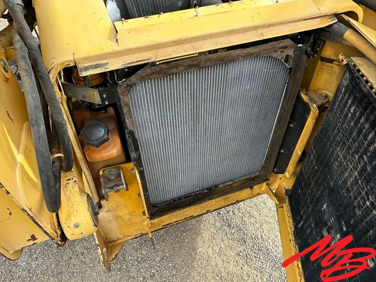 deere-ct322-image-11