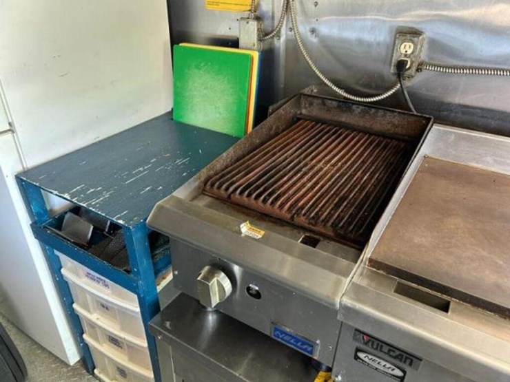 2007-ford-l-image-28