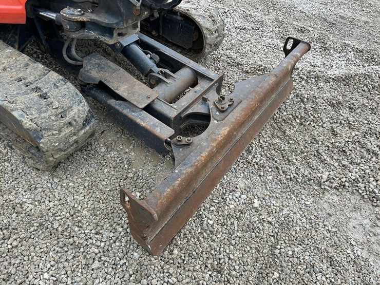 2016-kubota-u35-4-image-10