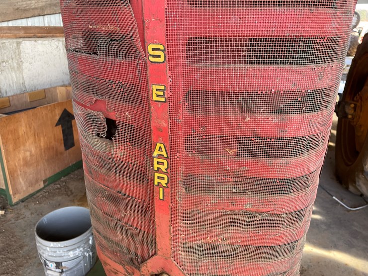 1958-massey-ferguson-33-image-11