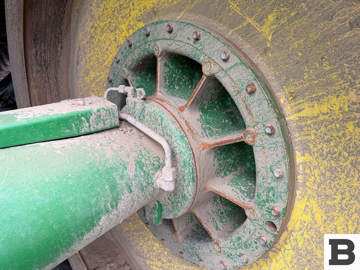 2021-john-deere-9570rt-image-58