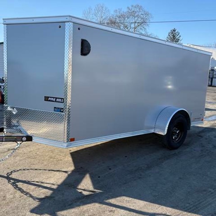 Belmont TW612 Enclosed Trailer