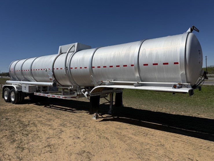 2012-troxell-tanker-image-3