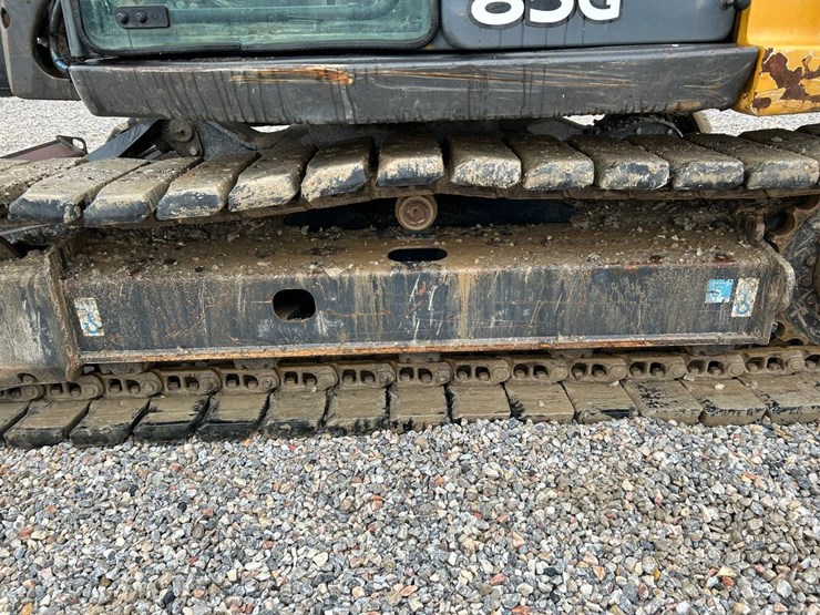 2019-deere-85g-image-20