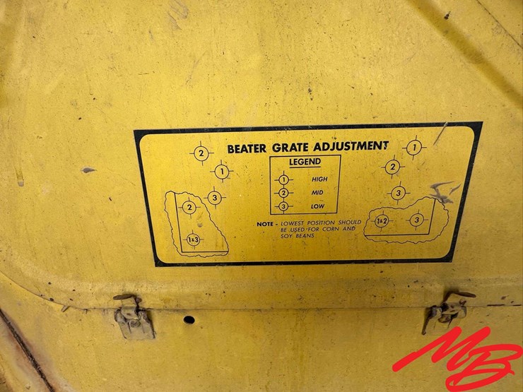 new-holland-70-image-25