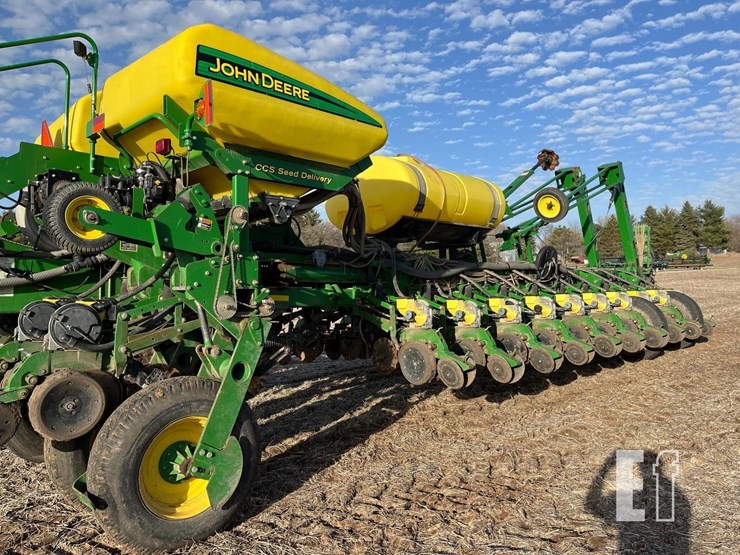 john-deere-1770nt-image-19