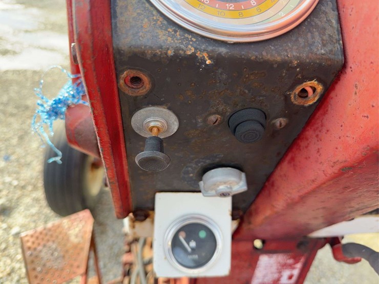 international-1206-image-40