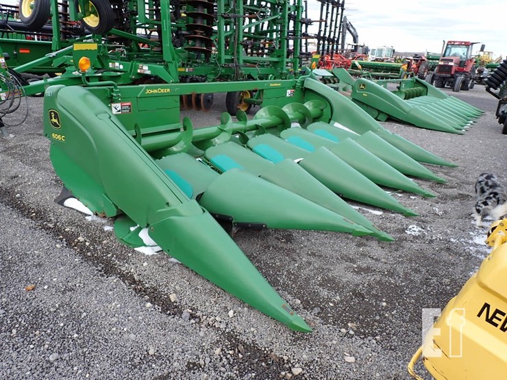 2008-john-deere-606c-image-1