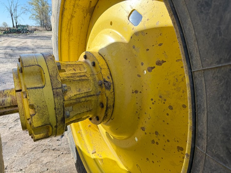 2008-john-deere-8130-image-24