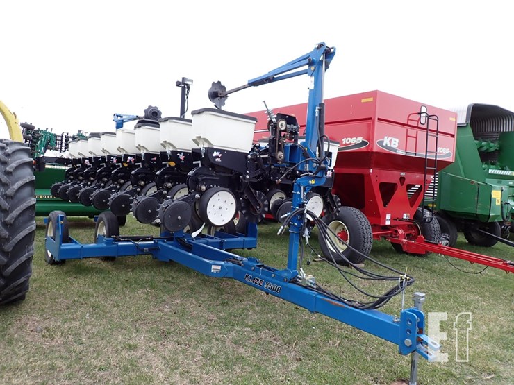 2012-kinze-3500-image-2
