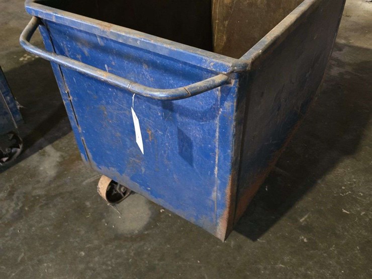 2'-x-3'-rolling-metal-cart-with-sides-image-2