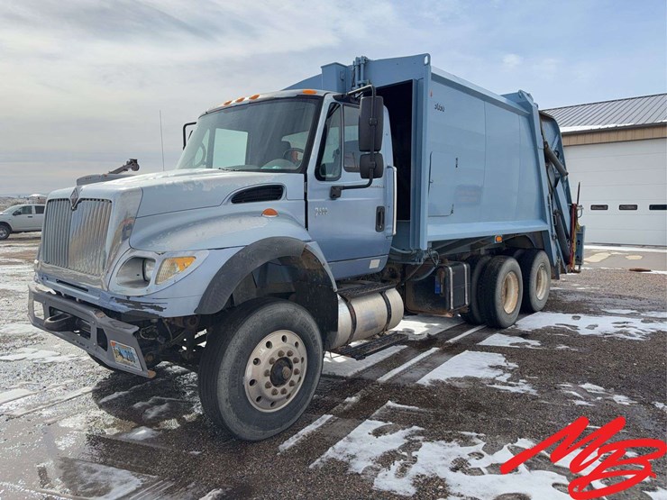 2004-international-7600-image-1