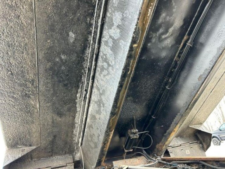 2017-western-star-4700-image-69