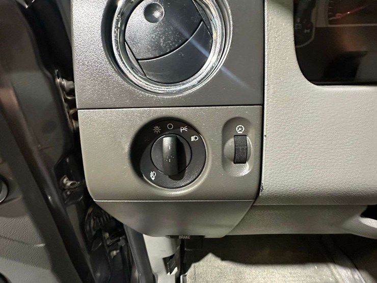 2008-ford-f150-xlt-image-23