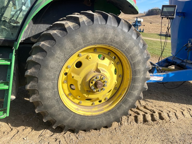 john-deere-7330-image-39