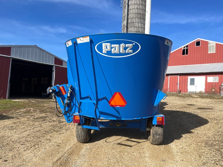 #6014-•-patz-v350-mixer-wagon-image-6