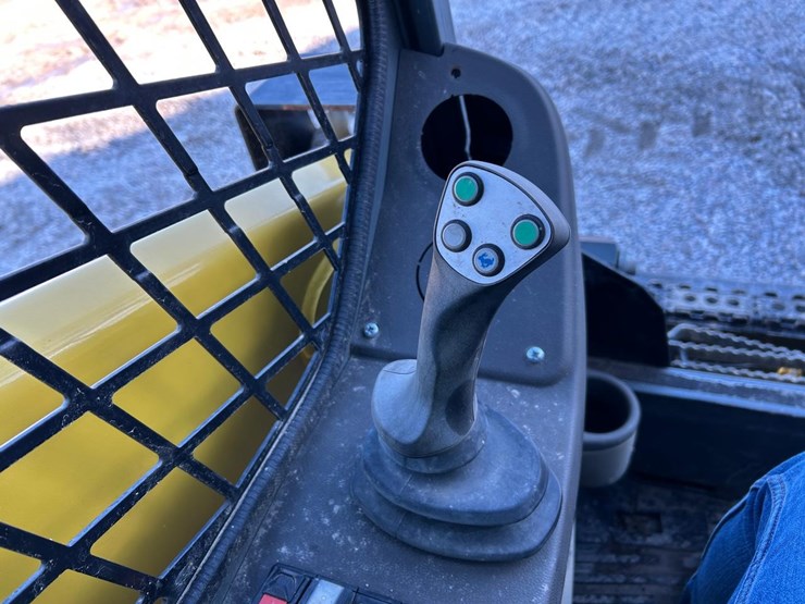 2016-wacker-neuson-st35-image-23