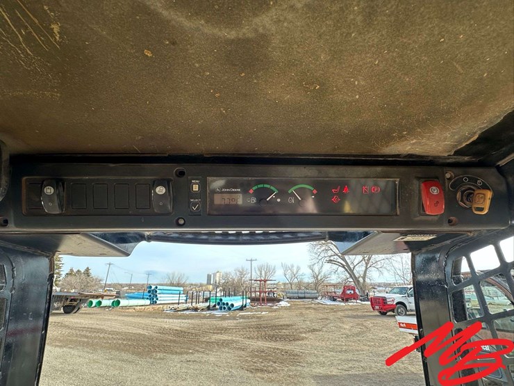 deere-ct322-image-16