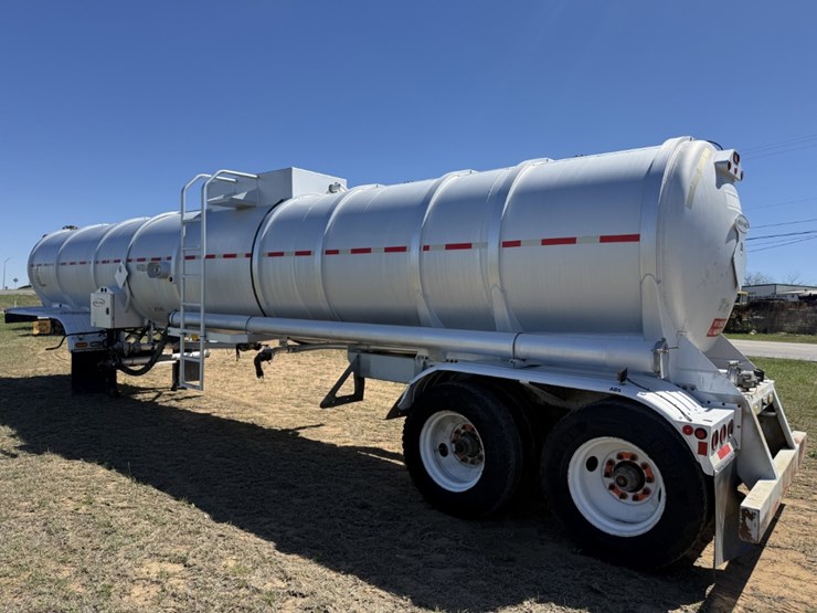 2013-profab-200bbl-crude-tanker-image-7