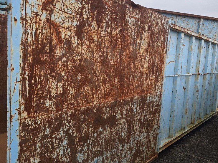 40-yard-roll-off-dumpster,-7ft-tall,-22ft-long,-with-end-opening-door,-hd-steel-floor,-made-out-of-t6-high-strength-steel-image-6