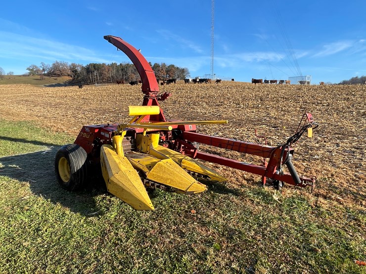 new-holland-790-image-3