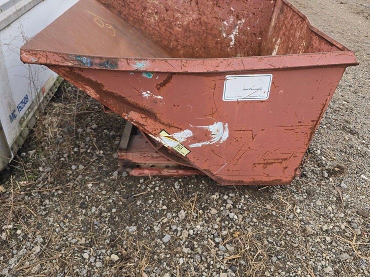 forklift-self-dumping-hopper,-5'-x-5'-image-2