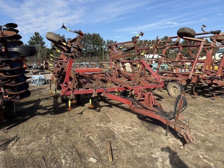 case-ih-4800-image-5