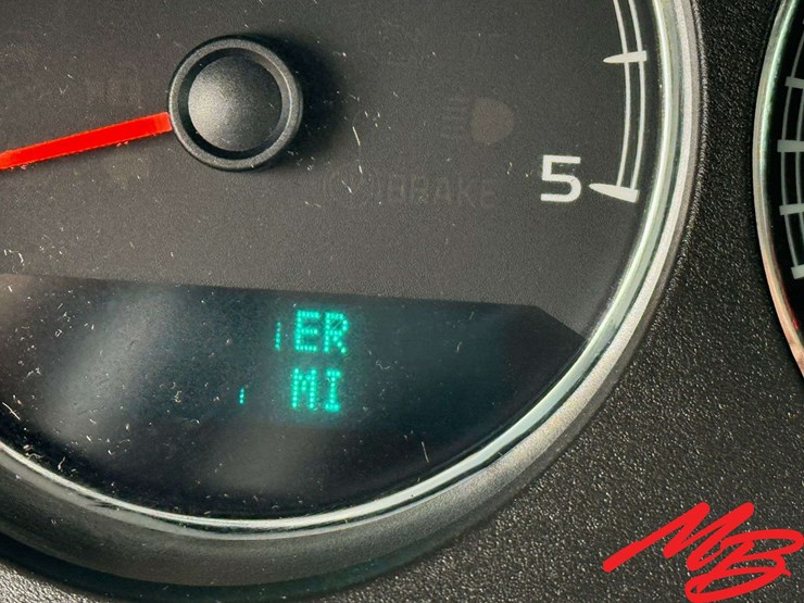 2014-chevrolet-silverado-2500-image-42