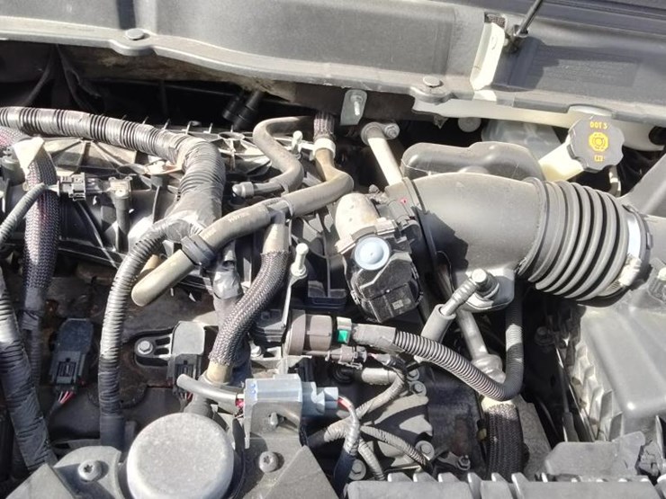 2012-gmc-acadia-image-15