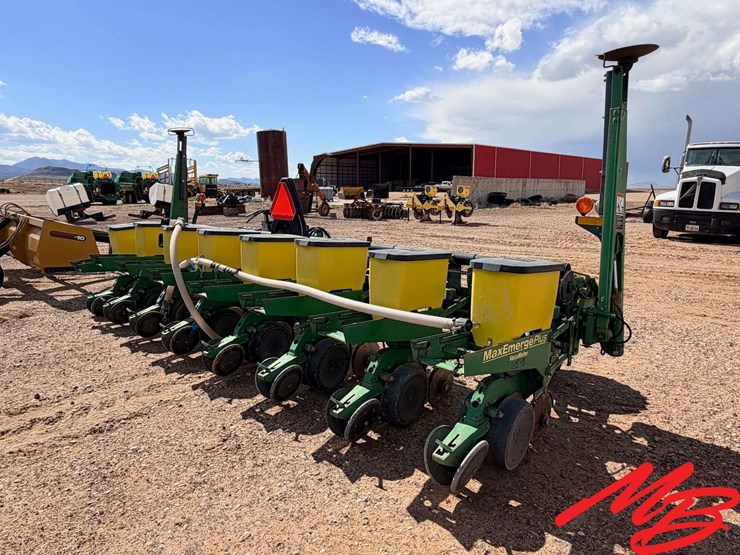 john-deere-1730-image-2