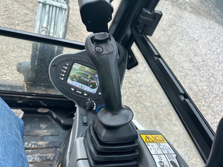 2022-bobcat-e26-image-22