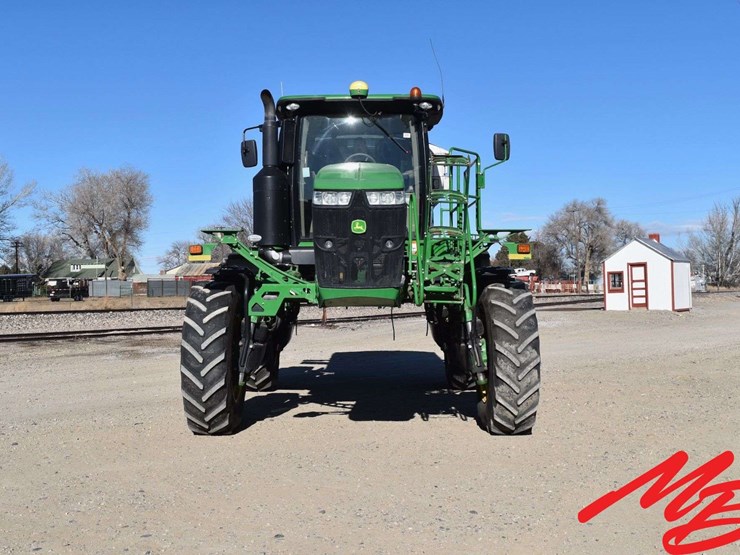 2018-john-deere-r4038-image-16