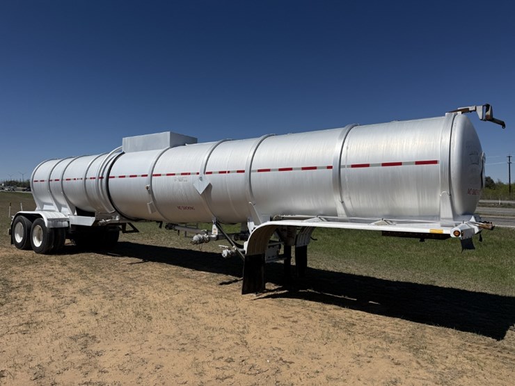 2013-profab-200bbl-crude-tanker-image-3