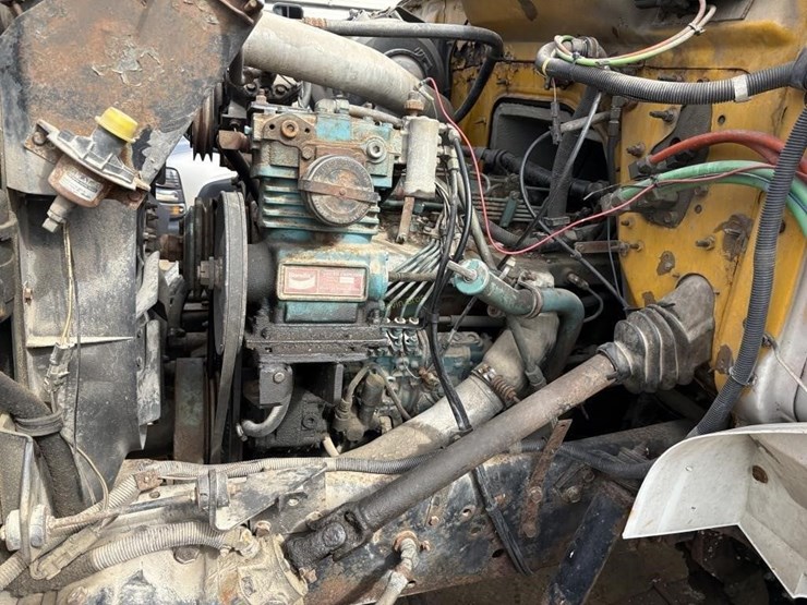 1994-international-4900-image-10